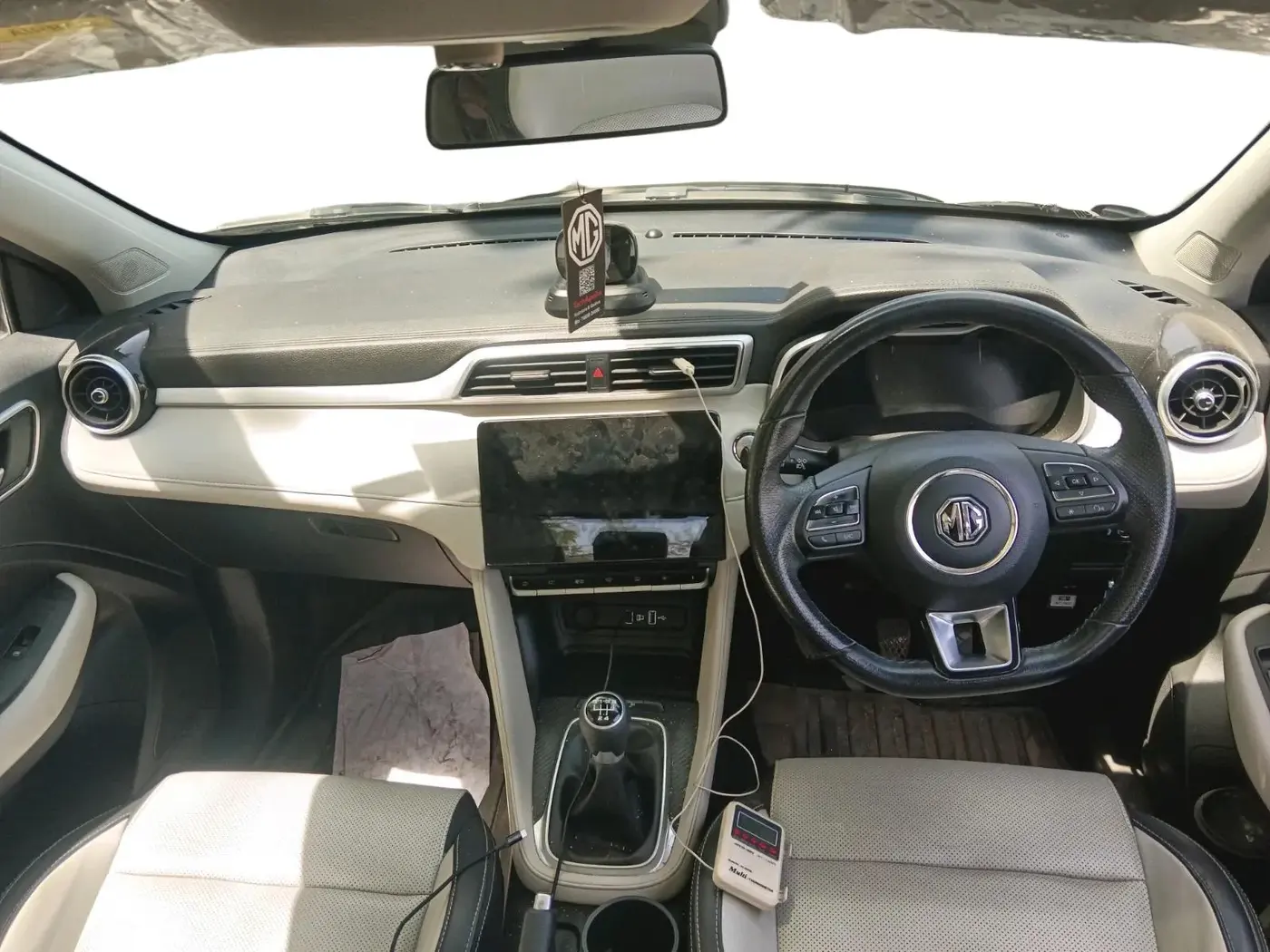 2022 MG ASTOR SHARP EX 1.5 MT, Petrol, Manual, 59,000 km, interior