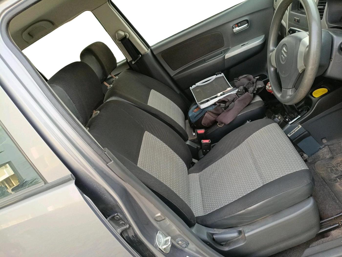 2012 Maruti Wagon R 1.0 LXI, Petrol, Manual, 58,999 km, interior