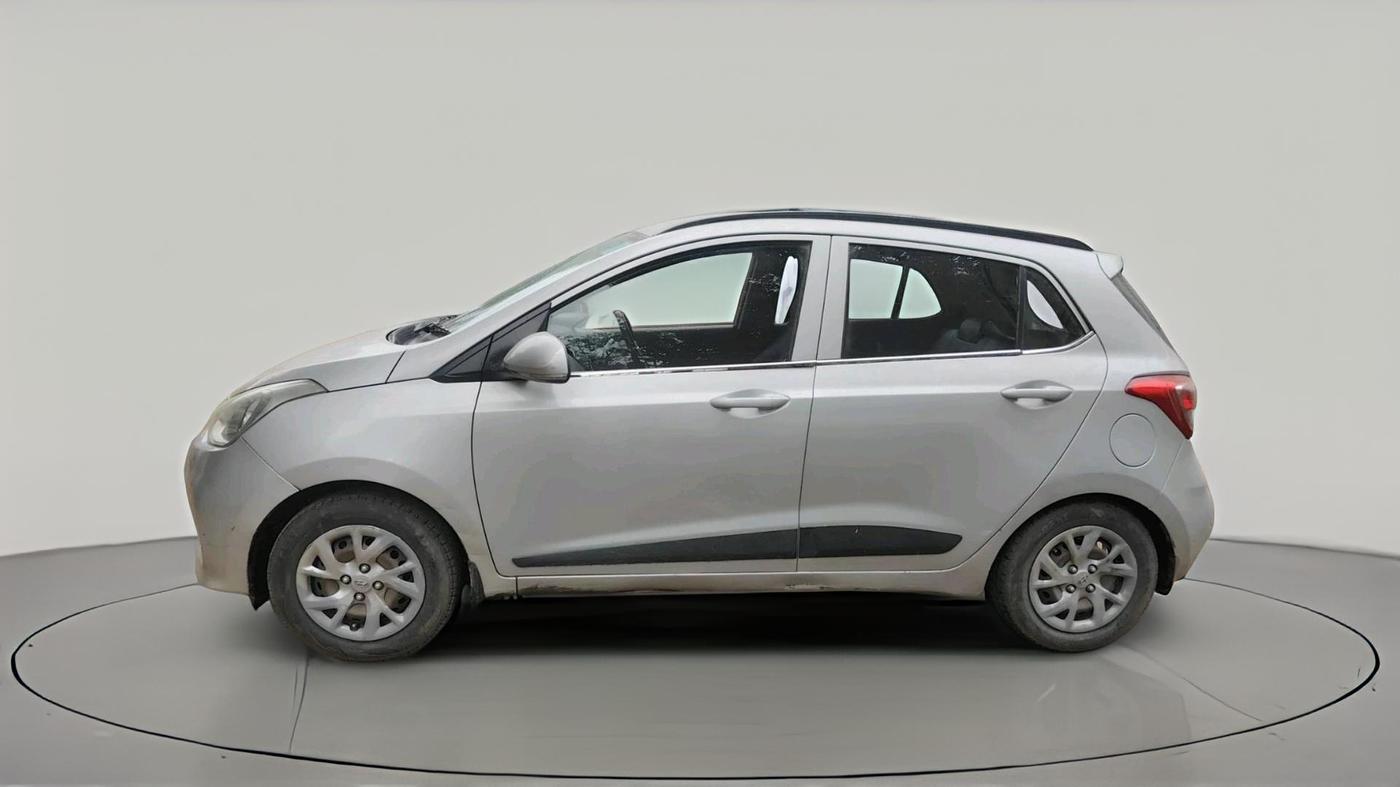 2018 Hyundai Grand i10 SPORTZ 1.2 KAPPA VTVT, CNG, Manual, 1,36,883 km, exterior