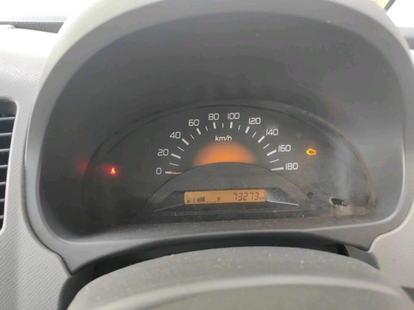 2011 Maruti Wagon R 1.0 LXI, CNG, Manual, 73,273 km, interior