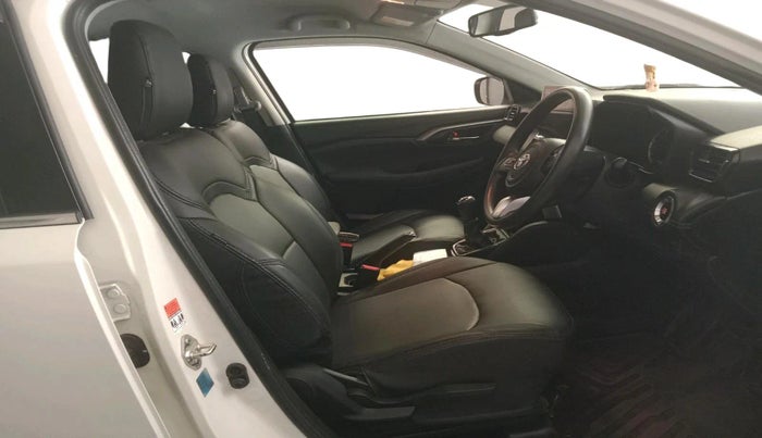 2024 Toyota URBAN CRUISER HYRYDER G NEO DRIVE, Petrol, Manual, 22,296 km, interior