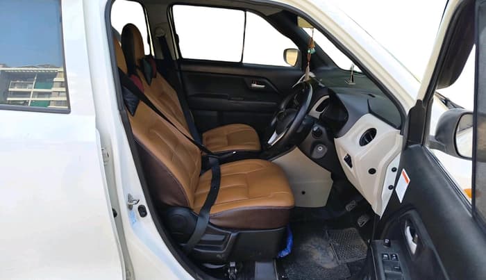 2022 Maruti New Wagon-R VXI CNG 1.0, CNG, Manual, 1,69,867 km, interior
