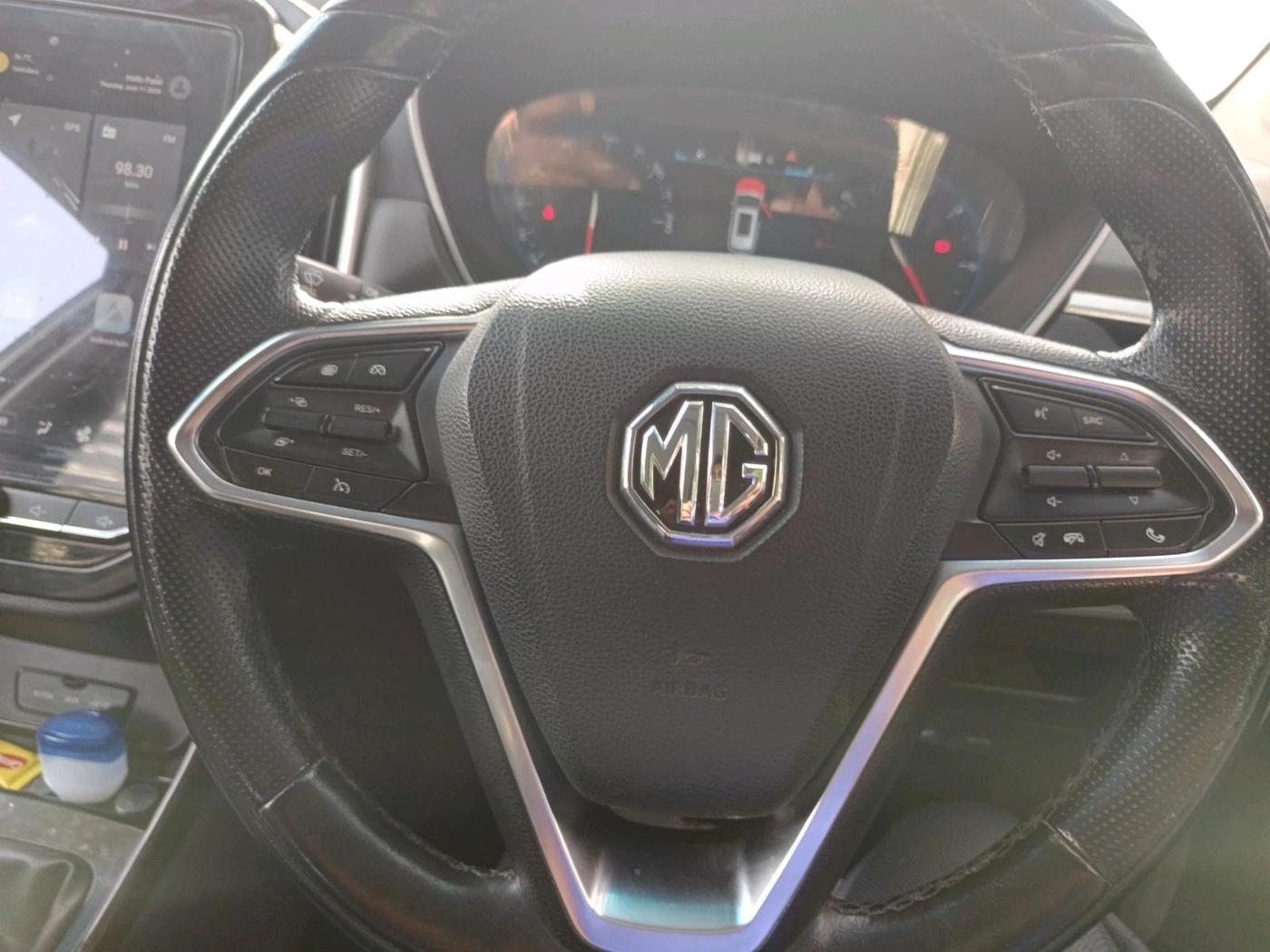 2019 MG HECTOR SHARP 2.0 DIESEL, Diesel, Manual, 1,08,618 km, interior