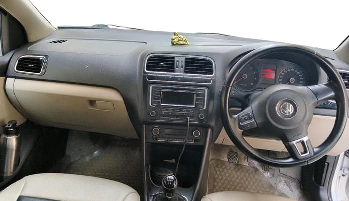 2013 Volkswagen Polo HIGHLINE1.2L, Petrol, Manual, 79,064 km, interior