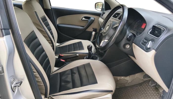 2013 Volkswagen Polo HIGHLINE1.2L, Petrol, Manual, 79,064 km, interior