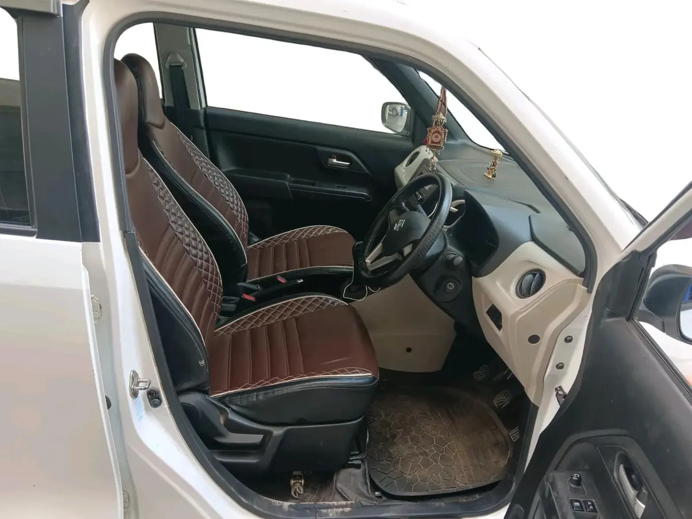 2019 Maruti New Wagon-R VXI 1.0, Petrol, Manual, 24,798 km, interior
