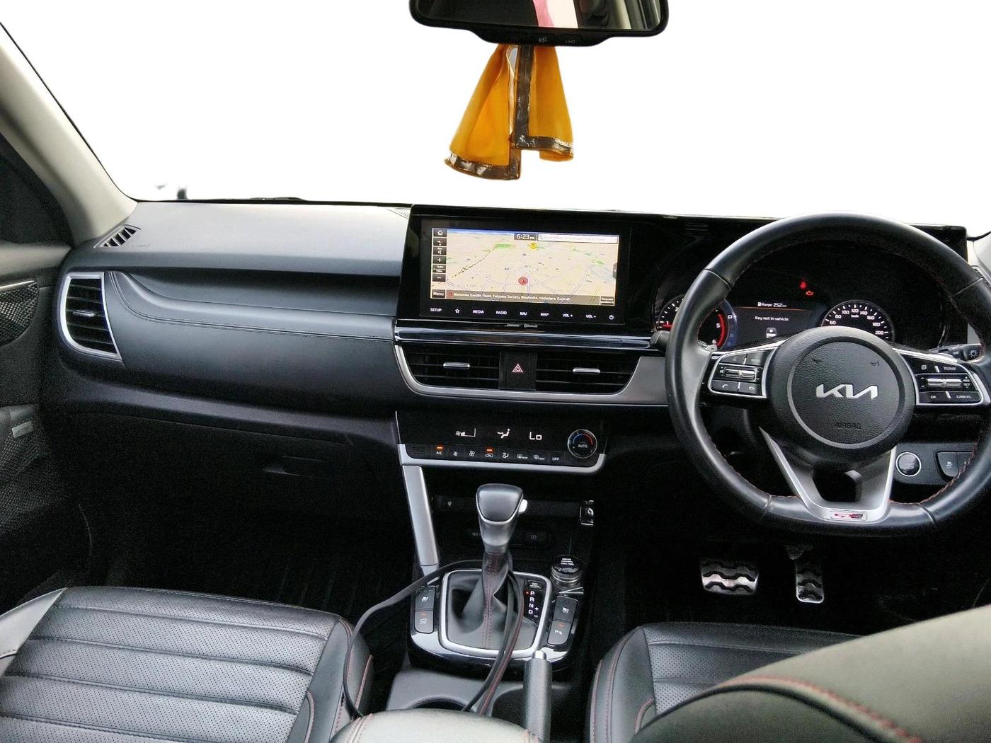 2022 KIA SELTOS GTX PLUS AT 1.5 DIESEL, Diesel, Automatic, 86,197 km, interior