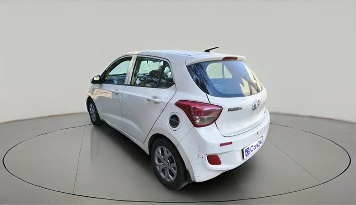 2015 Hyundai Grand i10 MAGNA 1.1 CRDI, Diesel, Manual, 1,04,207 km, exterior