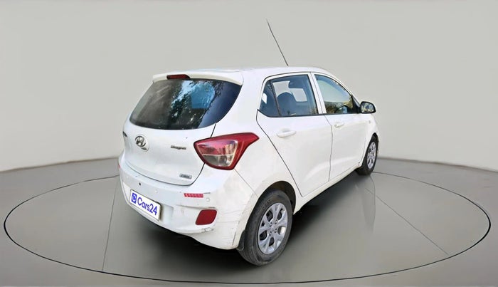 2015 Hyundai Grand i10 MAGNA 1.1 CRDI, Diesel, Manual, 1,04,207 km, exterior