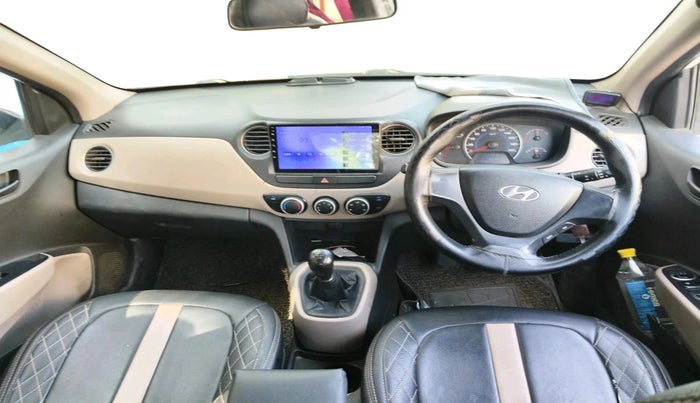 2015 Hyundai Grand i10 MAGNA 1.1 CRDI, Diesel, Manual, 1,04,207 km, interior