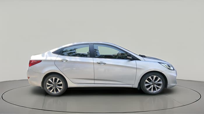 2013 Hyundai Verna FLUIDIC 1.6 CRDI SX OPT AT, Diesel, Automatic, 1,24,871 km, exterior