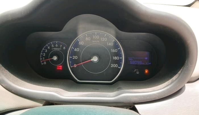 2011 Hyundai i10 MAGNA 1.2, Petrol, Manual, 68,098 km, interior