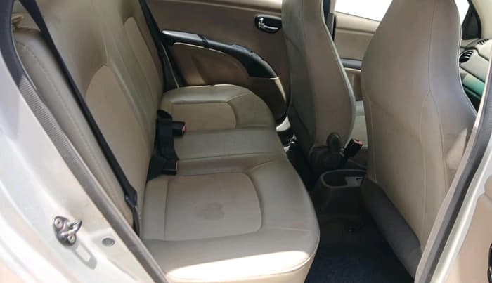 2011 Hyundai i10 MAGNA 1.2, Petrol, Manual, 68,098 km, interior