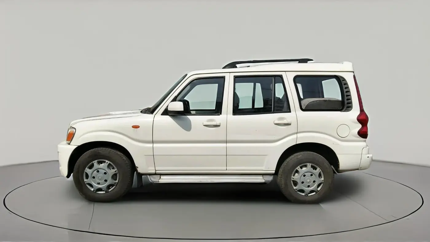 2014 Mahindra Scorpio LX, Diesel, Manual, 1,18,836 km, exterior