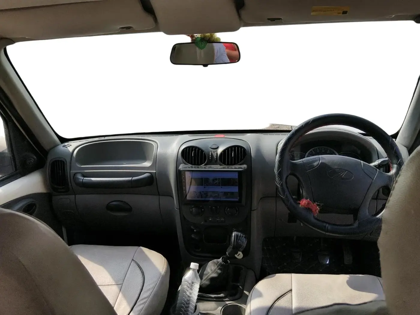 2014 Mahindra Scorpio LX, Diesel, Manual, 1,18,836 km, interior