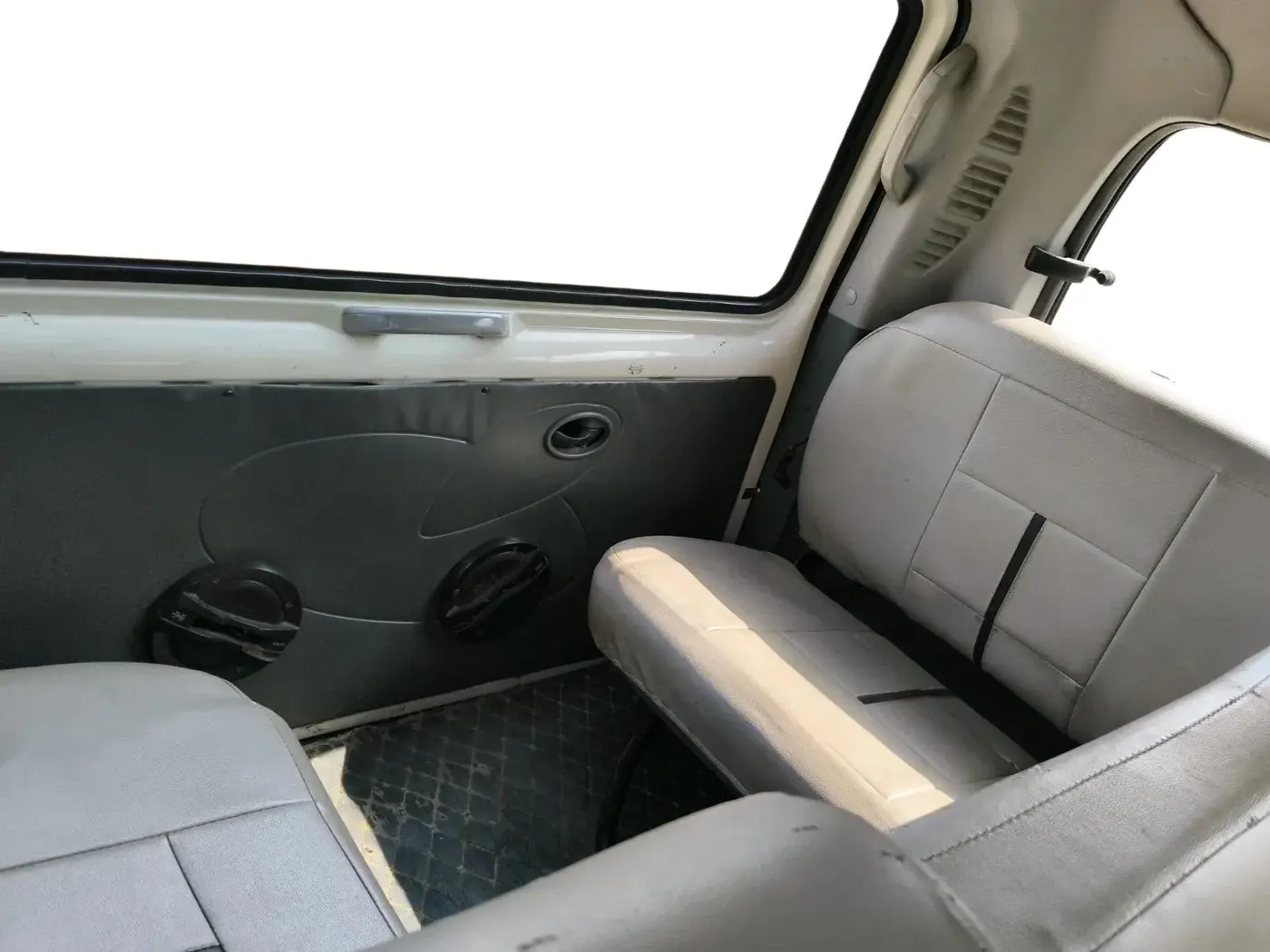 2014 Mahindra Scorpio LX, Diesel, Manual, 1,18,836 km, interior