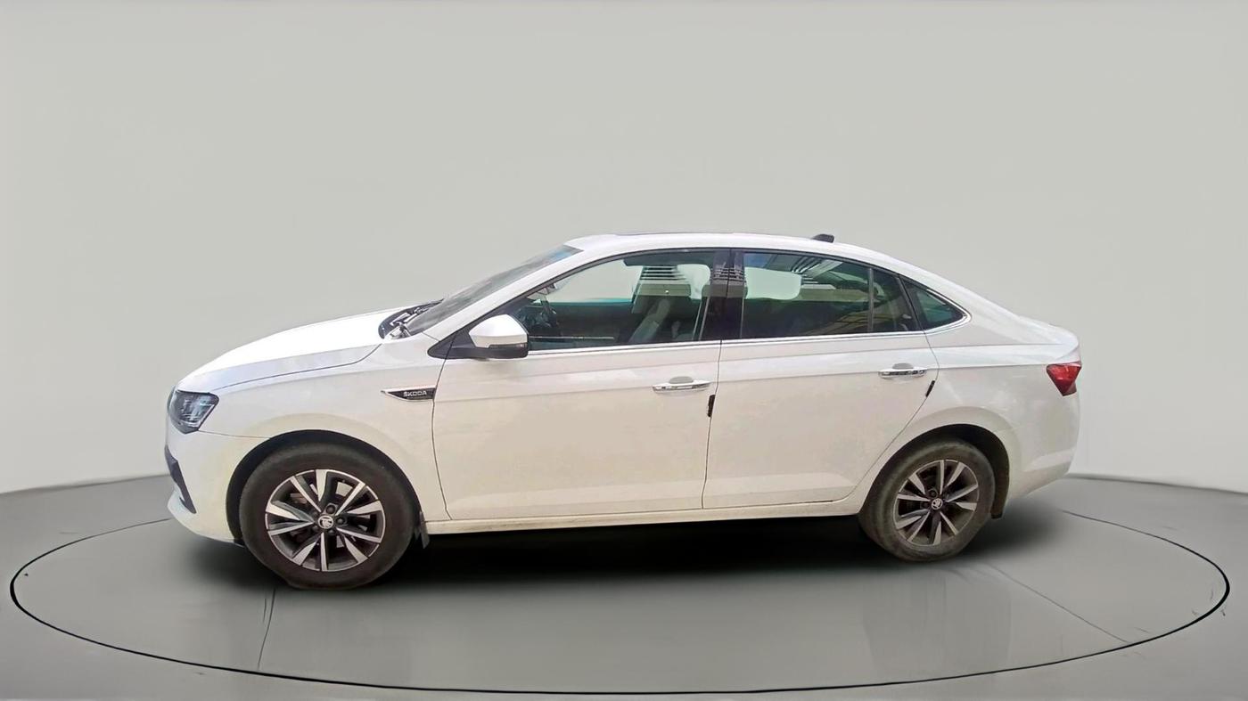 2022 Skoda SLAVIA STYLE 1.5L TSI DSG, Petrol, Automatic, 38,154 km, exterior