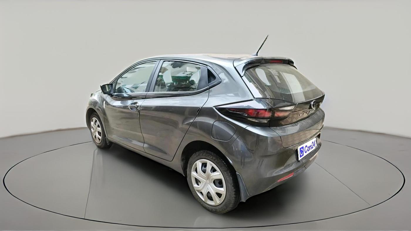 2025 Tata ALTROZ XM PLUS PETROL, Petrol, Manual, 16,209 km, exterior
