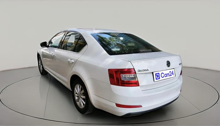 2016 Skoda Octavia STYLE PLUS AT 1.8 TSI, Petrol, Automatic, 1,59,311 km, exterior