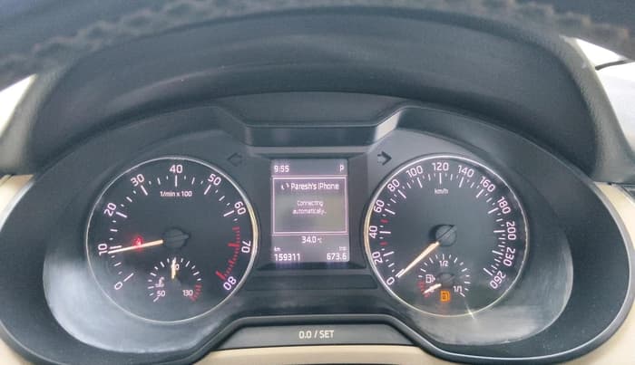 2016 Skoda Octavia STYLE PLUS AT 1.8 TSI, Petrol, Automatic, 1,59,311 km, interior