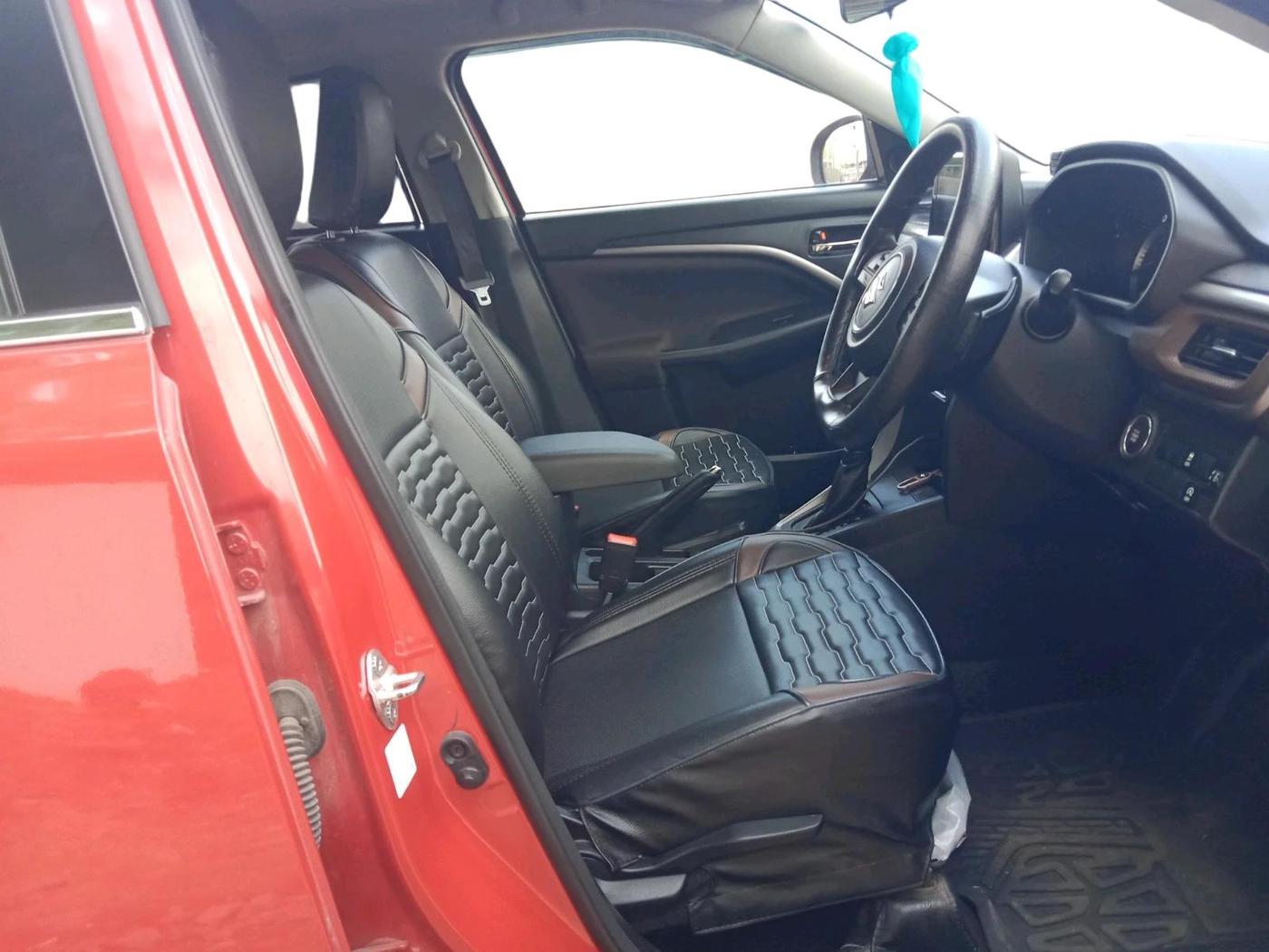 2024 Maruti BREZZA ZXI AT SMART HYBRID, Petrol, Automatic, 11,760 km, interior