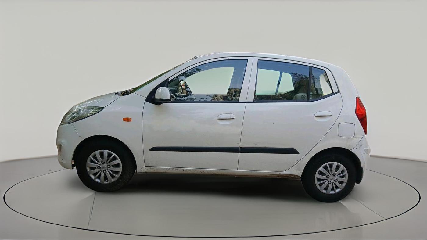 2015 Hyundai i10 SPORTZ 1.1, Petrol, Manual, 38,926 km, exterior