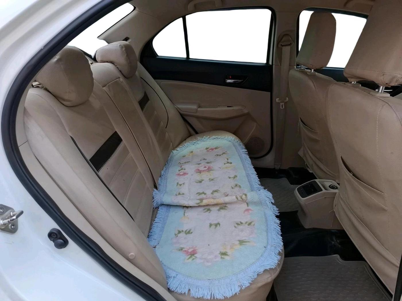 2019 Maruti Dzire VXI, CNG, Manual, 1,20,163 km, interior