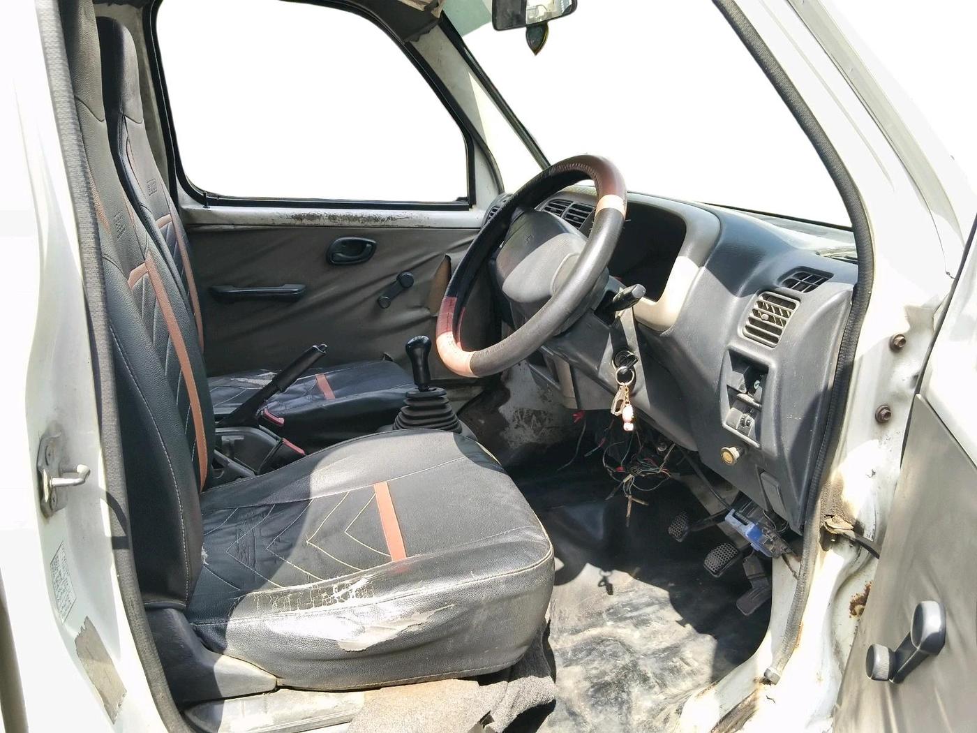 2013 Maruti Eeco 5 STR WITH A/C+HTR, CNG, Manual, 3,87,243 km, interior