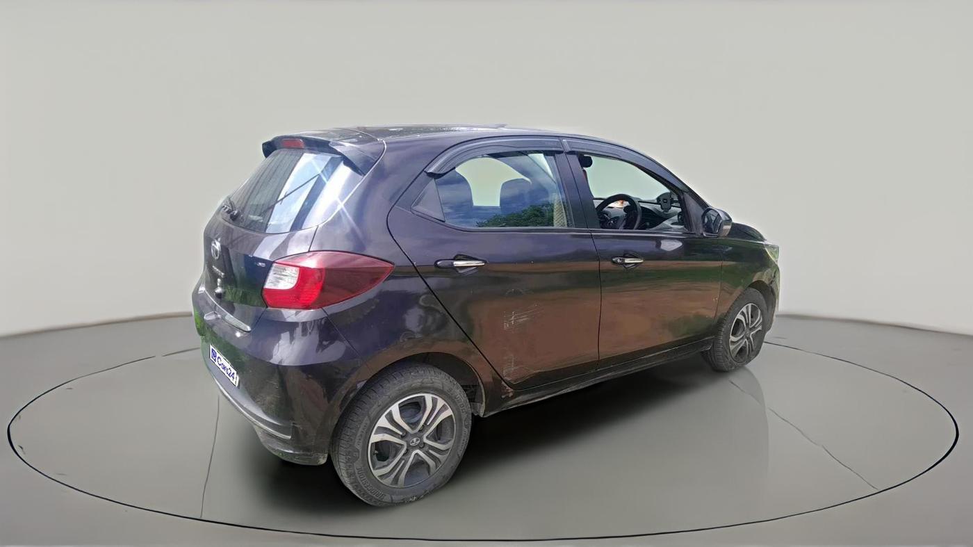 2022 Tata Tiago XZ PLUS CNG, CNG, Manual, 87,175 km, exterior