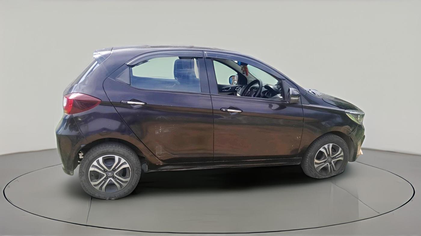 2022 Tata Tiago XZ PLUS CNG, CNG, Manual, 87,175 km, exterior