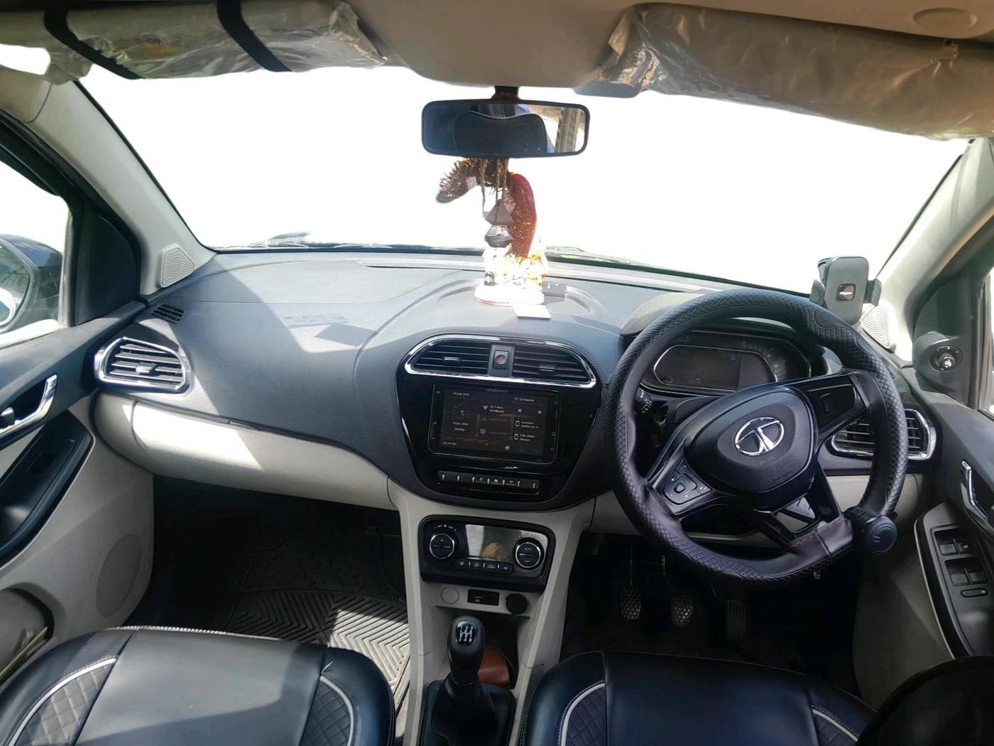 2022 Tata Tiago XZ PLUS CNG, CNG, Manual, 87,175 km, interior