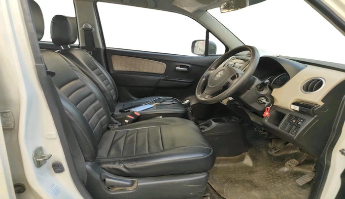 2017 Maruti Wagon R 1.0 VXI, Petrol, Manual, 42,325 km, interior