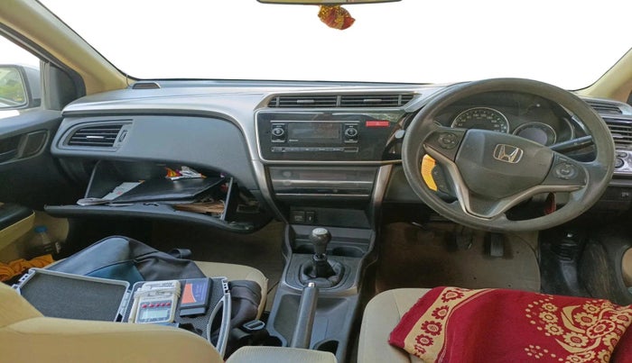 2014 Honda City 1.5L I-DTEC SV, Diesel, Manual, 1,54,234 km, interior