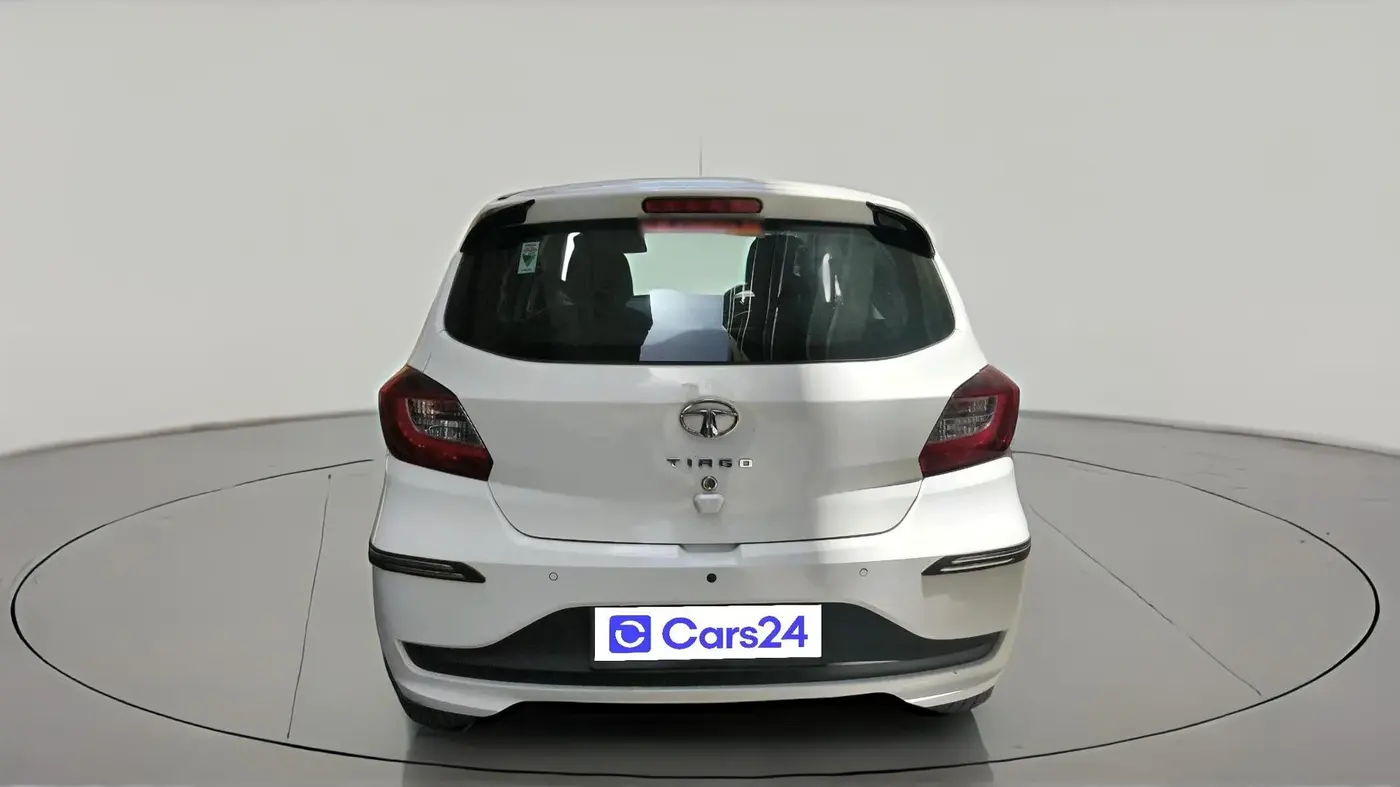 2023 Tata Tiago XT (O) PETROL, Petrol, Manual, 12,296 km, exterior