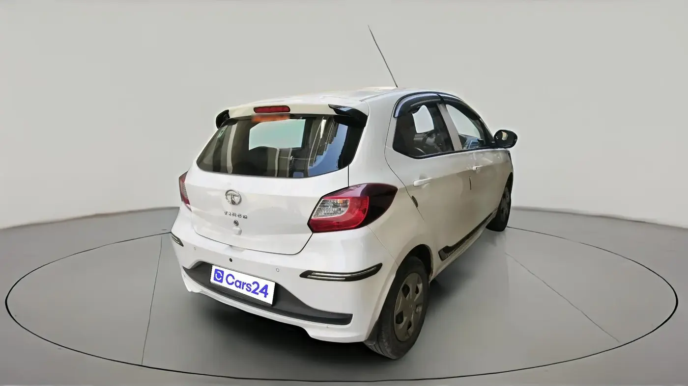 2023 Tata Tiago XT (O) PETROL, Petrol, Manual, 12,296 km, exterior