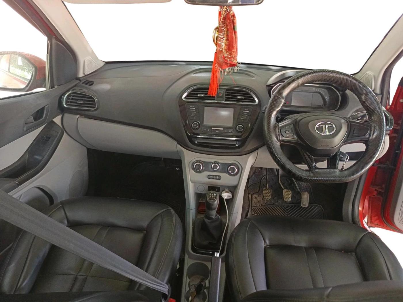 2021 Tata Tiago XT LIMITED EDITION PETROL, Petrol, Manual, 68,573 km, interior