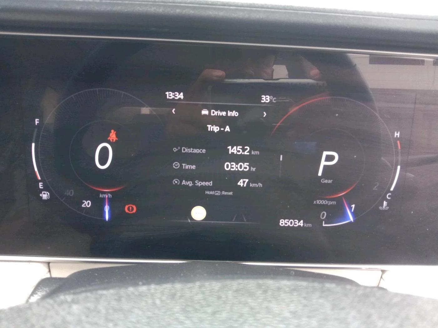 2022 Mahindra XUV700 AX 7 LUXURY P AT 7 STR, Petrol, Automatic, 85,034 km, interior