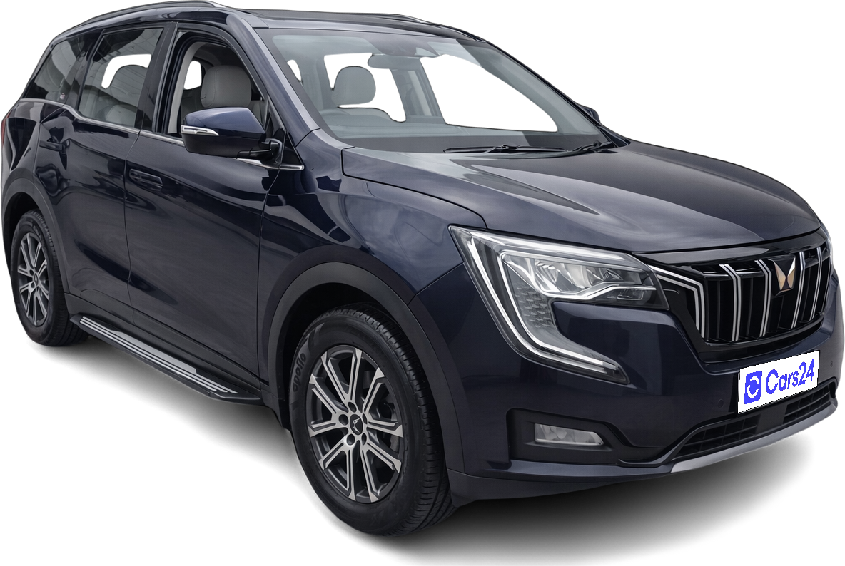 2022 Mahindra XUV700 - SUV - Petrol - Automatic - ₹15.30 lakh