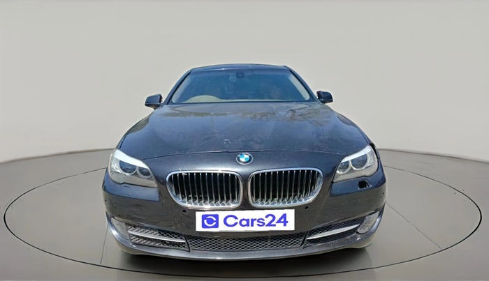 2010 BMW 5 Series 525D, Diesel, Automatic, 1,75,570 km, exterior