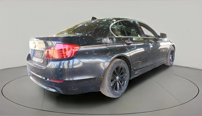 2010 BMW 5 Series 525D, Diesel, Automatic, 1,75,570 km, exterior