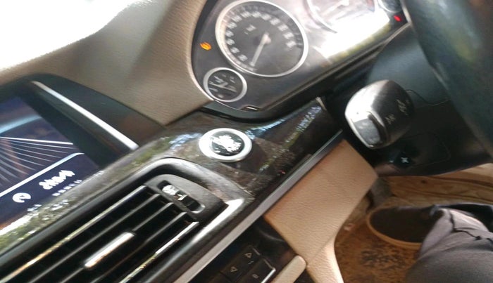 2010 BMW 5 Series 525D, Diesel, Automatic, 1,75,570 km, interior