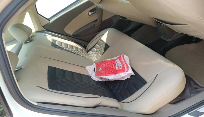 2014 Skoda Rapid AMBITION 1.6 TDI CR MT, Diesel, Manual, 99,482 km, interior