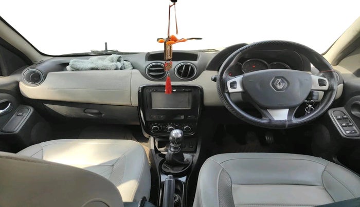 2015 Renault Duster 110 PS RXZ DIESEL, Diesel, Manual, 86,935 km, interior