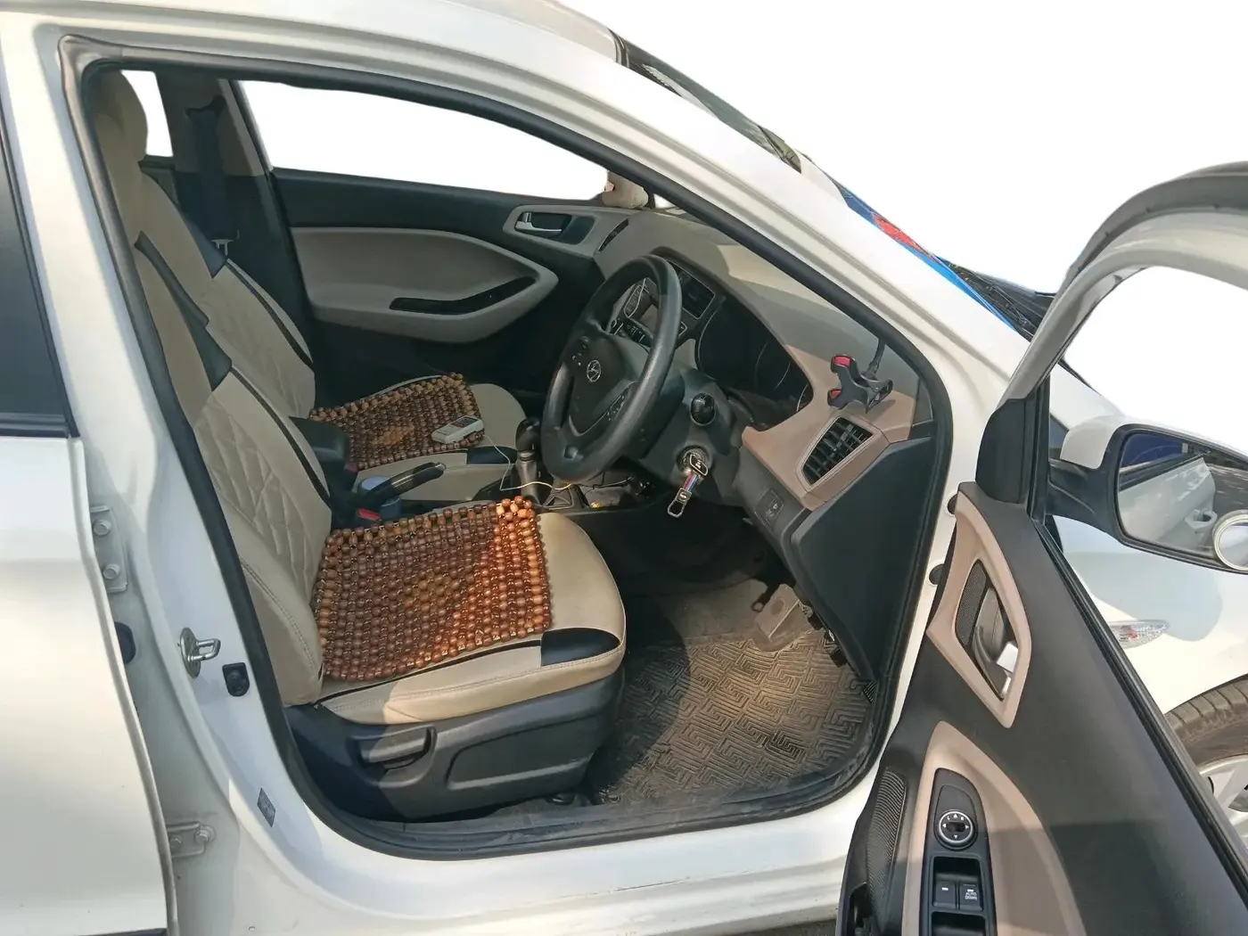 2019 Hyundai Elite i20 MAGNA PLUS 1.2, Petrol, Manual, 59,430 km, interior
