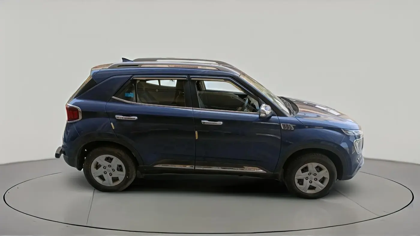 2021 Hyundai VENUE S+ 1.2, Petrol, Manual, 96,000 km, exterior