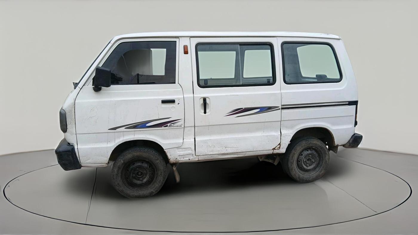 2018 Maruti Omni 5 STR, CNG, Manual, 2,25,477 km, exterior