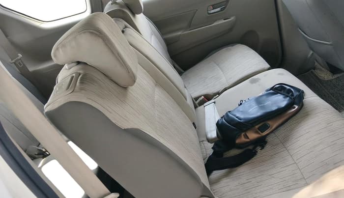 2023 Toyota RUMION  V MT , Petrol, Manual, 35,131 km, interior