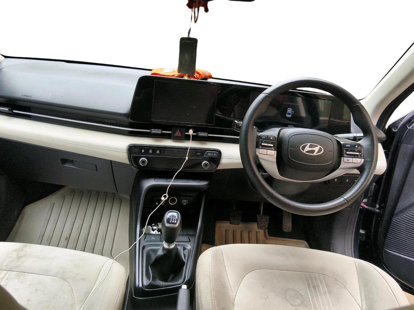 2024 Hyundai Verna SX 1.5 l MPI, Petrol, Manual, 45,578 km, interior