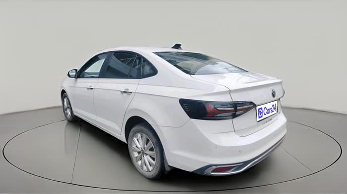 2024 Volkswagen VIRTUS HIGHLINE TSI 1.0 MT, Petrol, Manual, 39,064 km, exterior