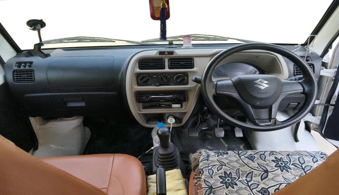 2023 Maruti Eeco 5 STR AC CNG, CNG, Manual, 75,251 km, interior